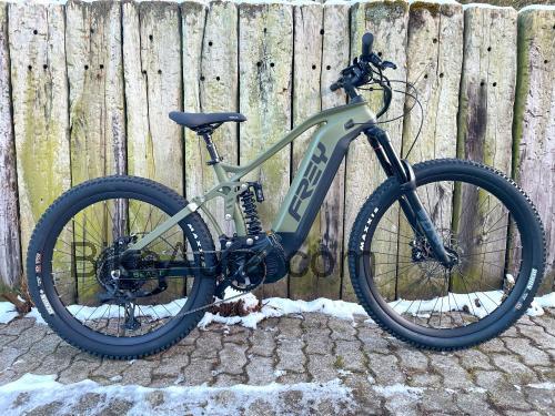 Frey Beast ficha tecnica 